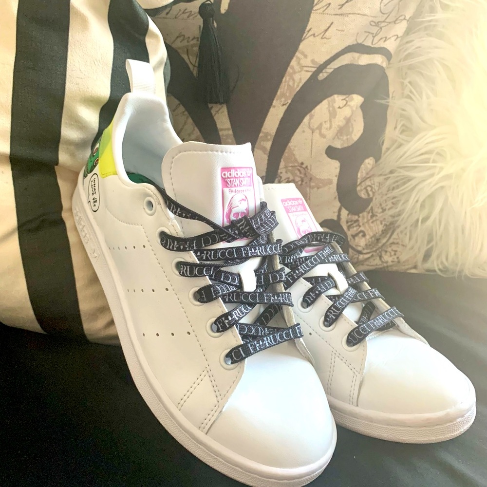 Adidas Fiorucci X Stan Smith “What Is Love?” Sz 6 Pop Art Limited Edition🔥 - Picture 1 of 7